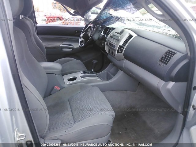 5TETU62N76Z145218 - 2006 TOYOTA TACOMA PRERUNNER ACCESS CAB SILVER photo 5
