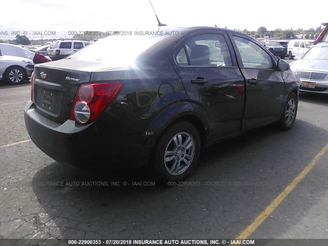 1G1JA5SH5C4218880 - 2012 CHEVROLET SONIC LS 黑色 照片 4