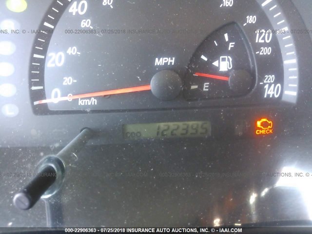 JTDBE32K430156248 - 2003 TOYOTA CAMRY LE/XLE 白色 照片 7