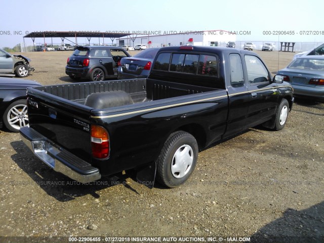 4TAVL52N4WZ054145 - 1998 TOYOTA TACOMA XTRACAB BLACK photo 4