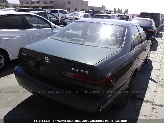 4T1BG22K6XU560635 - 1999 TOYOTA CAMRY CE/LE/XLE 绿色 照片 4