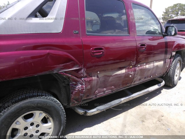 3GNEC12Z05G272394 - 2005 CHEVROLET AVALANCHE C1500 MAROON photo 6