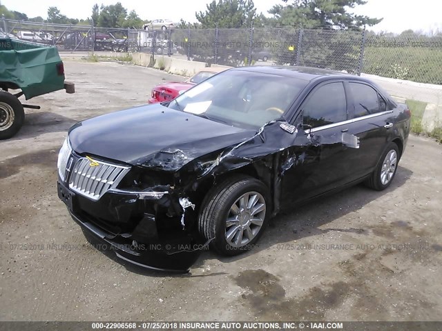 3LNHL2GC8CR832644 - 2012 LINCOLN MKZ 黑色 照片 2