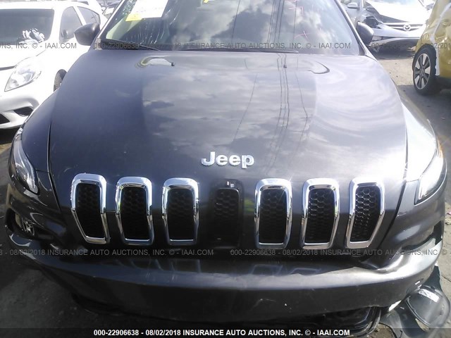 1C4PJMLB3JD578300 - 2018 JEEP CHEROKEE LATITUDE PLUS GRAY photo 10