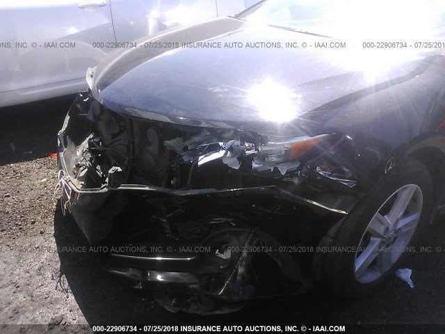 4T1BF1FK1CU141674 - 2012 TOYOTA CAMRY SE/LE/XLE BLACK photo 6