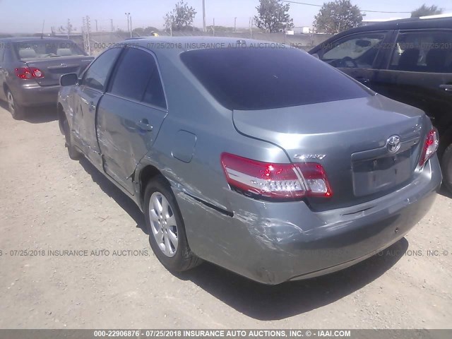 4T1BF3EK4BU725627 - 2011 TOYOTA CAMRY SE/LE/XLE მწვანე ფოტო 3