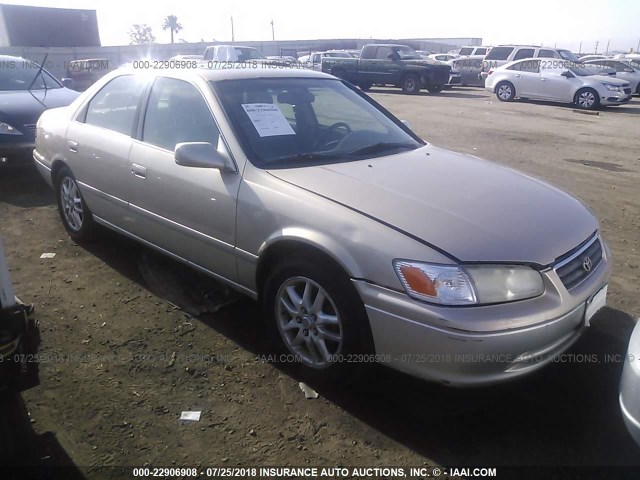 JT2BF22K610323934 - 2001 TOYOTA CAMRY CE/LE/XLE 米色 照片 1