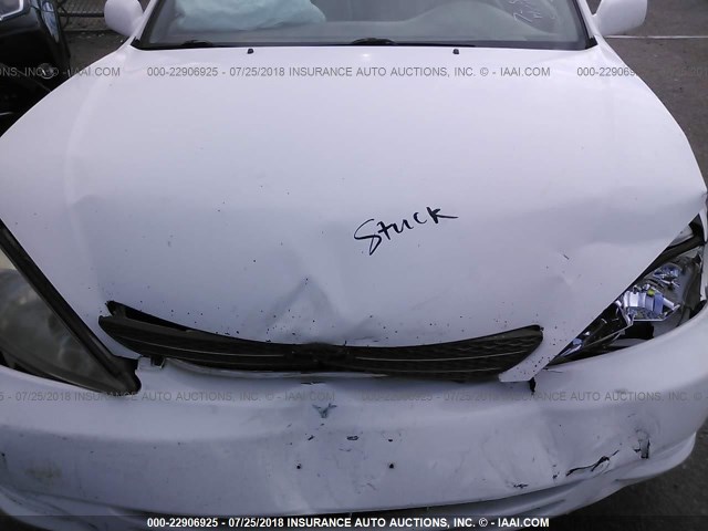 4T1BE32K22U024740 - 2002 TOYOTA CAMRY LE/XLE/SE 白色 照片 10