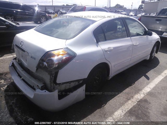 1N4AL21E29C145463 - 2009 NISSAN ALTIMA 2.5/2.5S WHITE photo 4