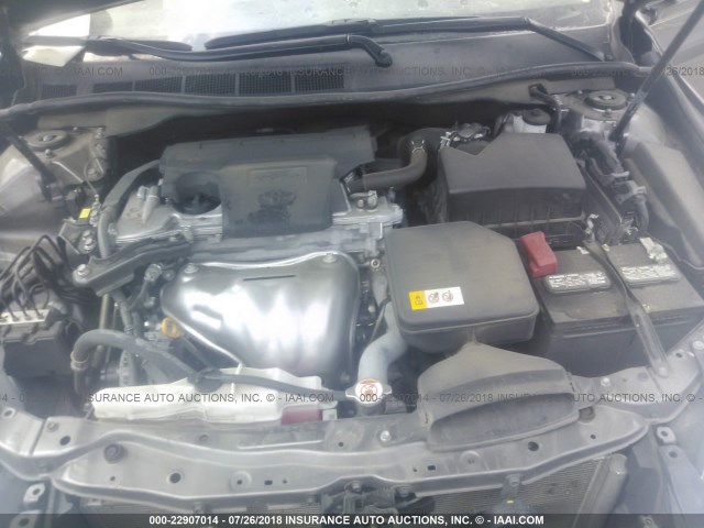 4T1BF1FK1HU722292 - 2017 TOYOTA CAMRY LE/XLE/SE/XSE GRAY photo 10