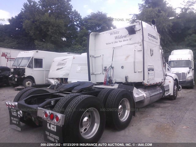 1XPHDB9X77D694495 - 2007 PETERBILT 386 WHITE photo 4