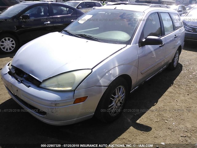 1FAFP36392W151546 - 2002 FORD FOCUS SE/SE COMFORT/ZTW/SE SPRT SILVER photo 2