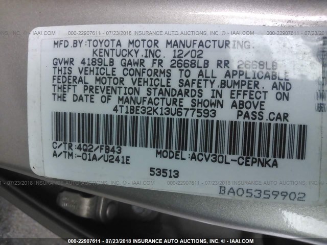 4T1BE32K13U677593 - 2003 TOYOTA CAMRY LE/XLE/SE 棕色 照片 9