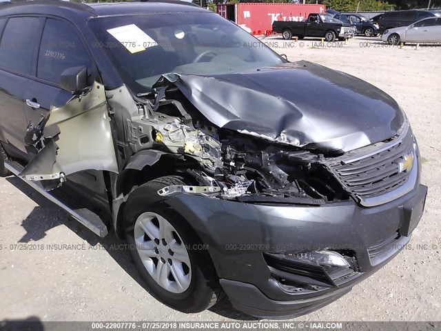 1GNKVFED2DJ103601 - 2013 CHEVROLET TRAVERSE LS GRAY photo 6