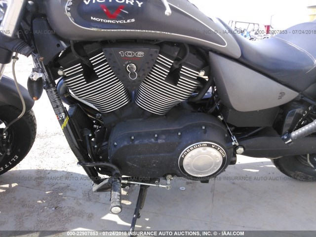 5VPLB36N1F3035697 - 2015 VICTORY MOTORCYCLES GUNNER Boz foto 9
