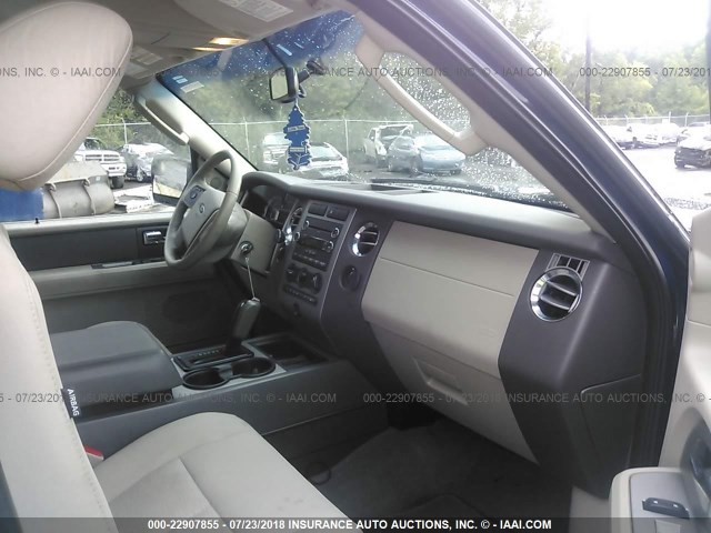 1FMJU1G54CEF57285 - 2012 FORD EXPEDITION XL BLUE photo 5