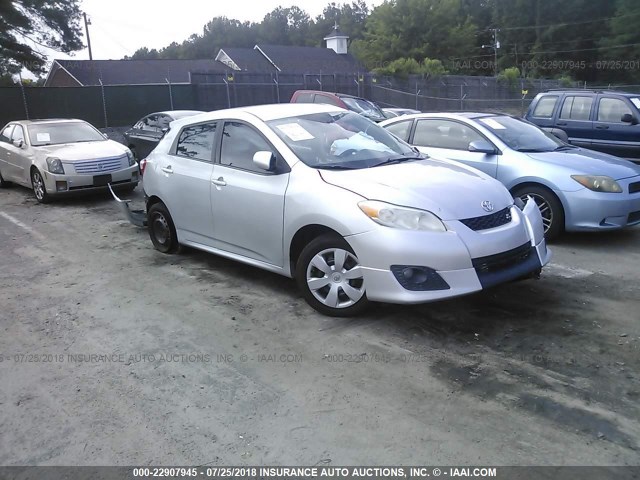 2T1KE40E69C008698 - 2009 TOYOTA COROLLA MATRIX S SILVER photo 1