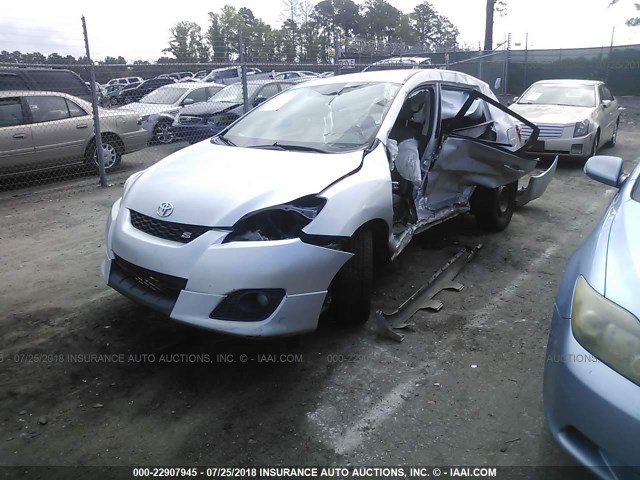 2T1KE40E69C008698 - 2009 TOYOTA COROLLA MATRIX S SILVER photo 2