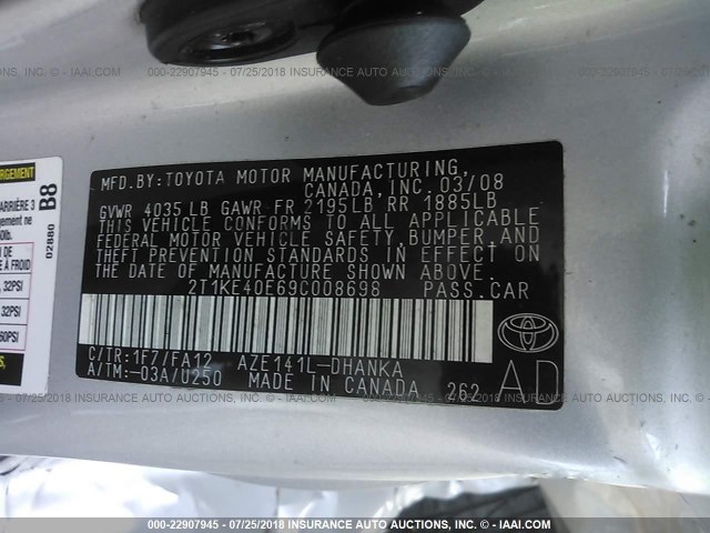 2T1KE40E69C008698 - 2009 TOYOTA COROLLA MATRIX S SILVER photo 9