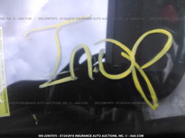 WBAUN13509VH81571 - 2009 BMW 128 I GRAY photo 7