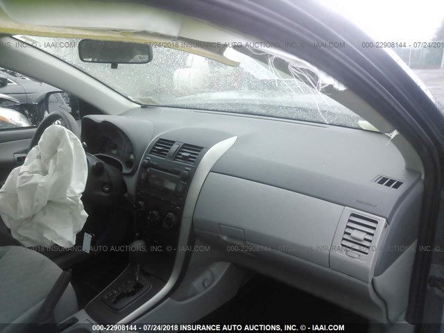 JTDBL40E89J014514 - 2009 TOYOTA COROLLA LE/XLE GRAY photo 5