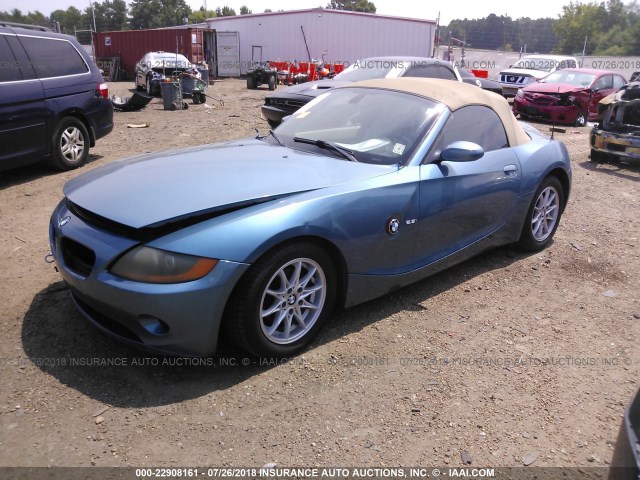 4USBT33444LS48637 - 2004 BMW Z4 2.5 BLUE photo 2