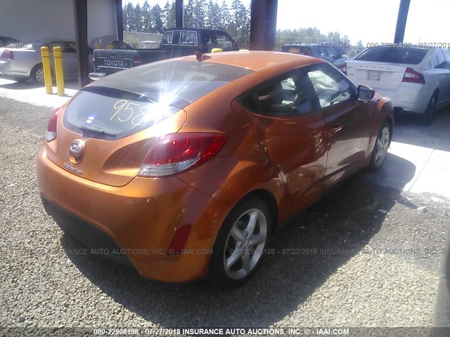 KMHTC6AD3CU029008 - 2012 HYUNDAI VELOSTER ORANGE photo 4