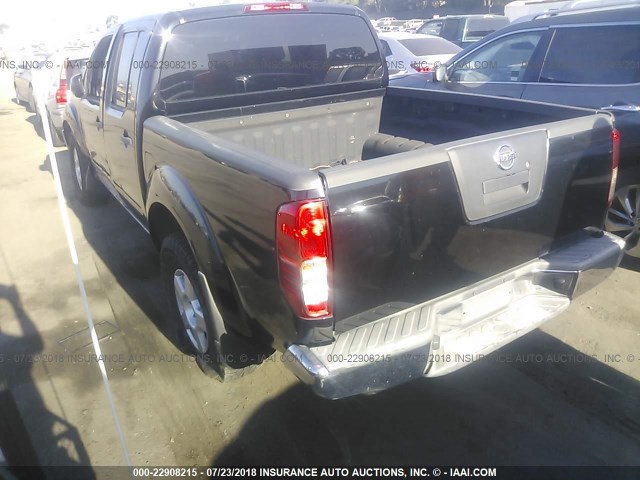 1N6AD07WX6C473749 - 2006 NISSAN FRONTIER CREW CAB LE/SE/OFF ROAD BLACK photo 3