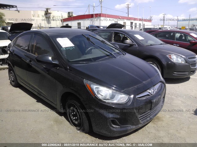 KMHCT4AE3DU295742 - 2013 HYUNDAI ACCENT BLACK photo 1