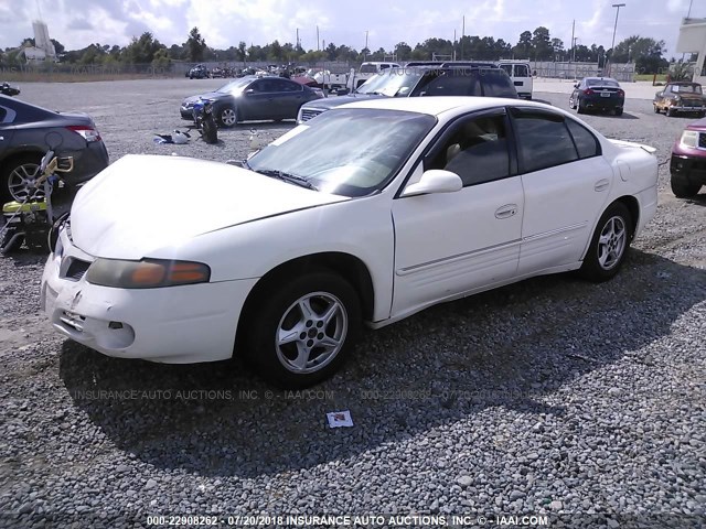 1G2HX54KX24112151 - 2002 PONTIAC BONNEVILLE SE WHITE photo 2