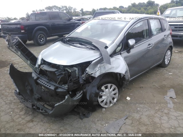 3N1CE2CPXFL428725 - 2015 NISSAN VERSA NOTE S/S PLUS/SV/SL/SR GRAY photo 2