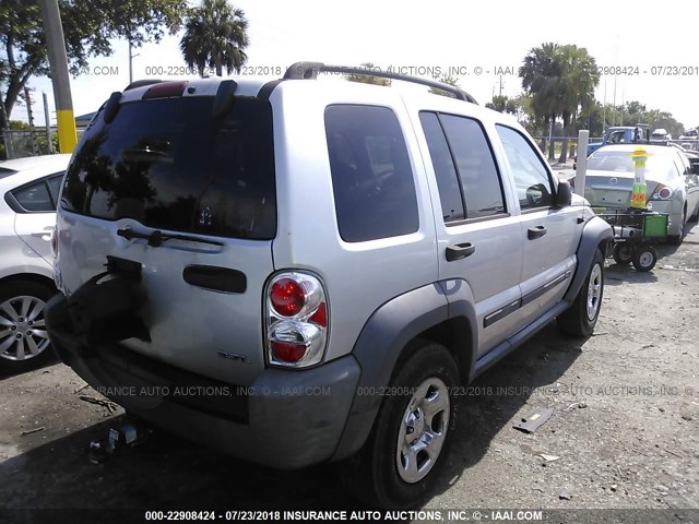 1J4GK48K97W605643 - 2007 JEEP LIBERTY SPORT SILVER photo 4