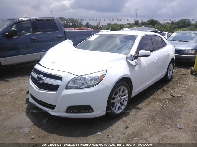1G11D5SR5DF124195 - 2013 CHEVROLET MALIBU 1LT WHITE photo 2
