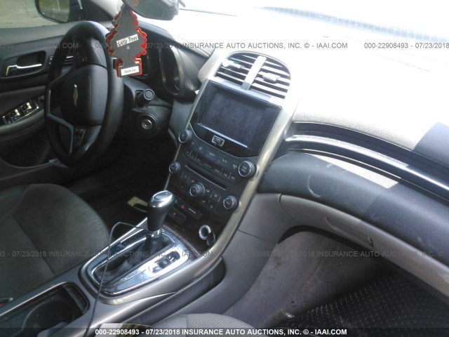 1G11D5SR5DF124195 - 2013 CHEVROLET MALIBU 1LT WHITE photo 5