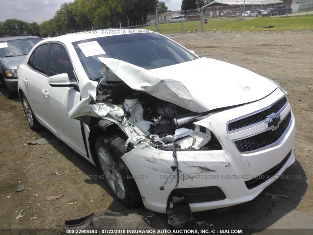 1G11D5SR5DF124195 - 2013 CHEVROLET MALIBU 1LT WHITE photo 6