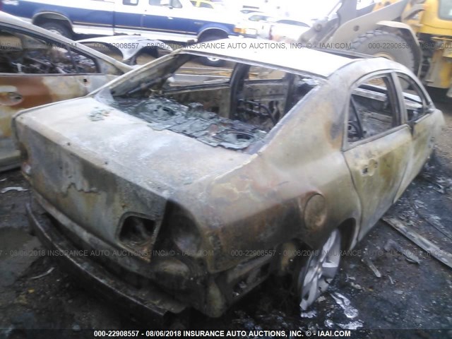 1G1ZC5E02CF118078 - 2012 CHEVROLET MALIBU 1LT SILVER photo 4