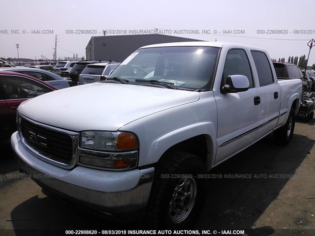 1GTGK13U42F145538 - 2002 GMC SIERRA K1500 HEAVY DUTY WHITE photo 2