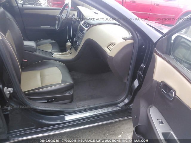 1G1ZE5E19BF138832 - 2011 CHEVROLET MALIBU LTZ 黑色 照片 5