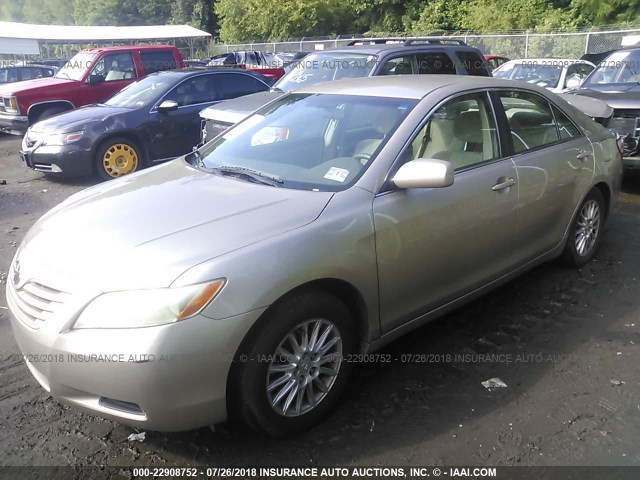 4T1BE46K47U109070 - 2007 TOYOTA CAMRY NEW GENERAT CE/LE/XLE/SE GOLD photo 2