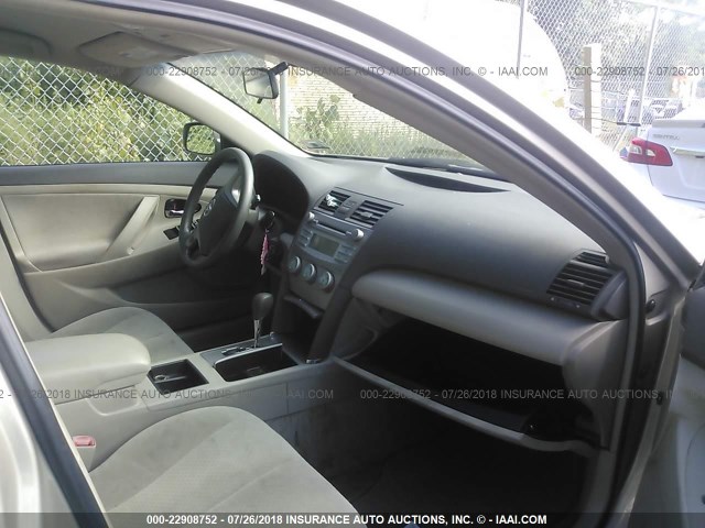 4T1BE46K47U109070 - 2007 TOYOTA CAMRY NEW GENERAT CE/LE/XLE/SE GOLD photo 5