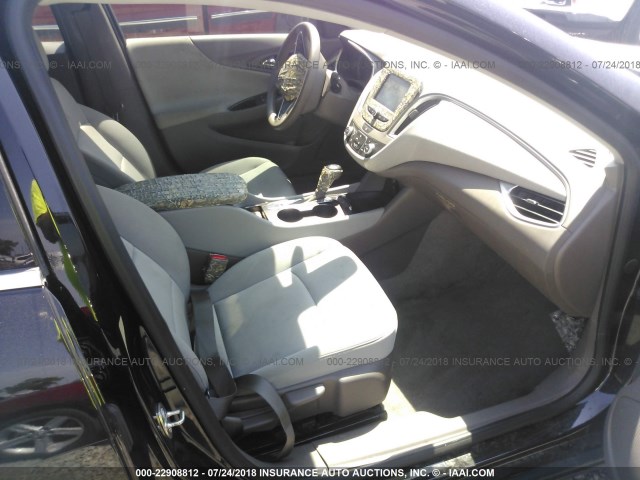 1G1ZB5ST7HF194887 - 2017 CHEVROLET MALIBU LS BLACK photo 5