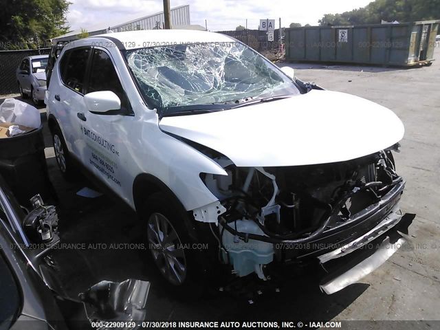 KNMAT2MT7JP555743 - 2018 NISSAN ROGUE S/SV WHITE photo 1