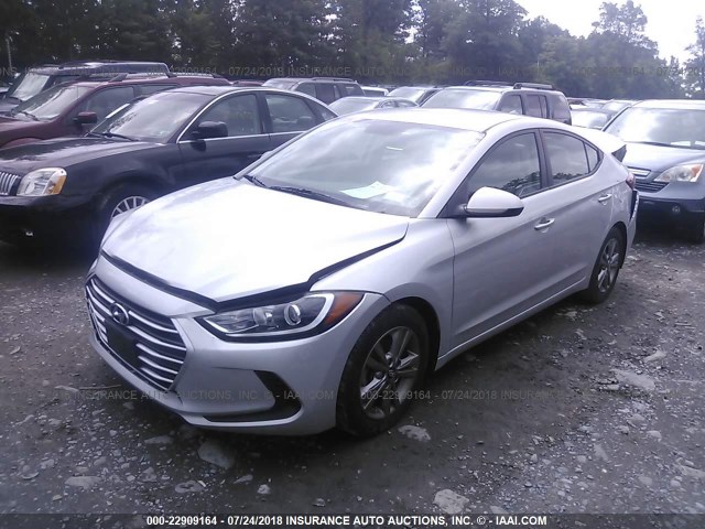 5NPD84LF0HH098978 - 2017 HYUNDAI ELANTRA SE/VALUE/LIMITED SILVER photo 2