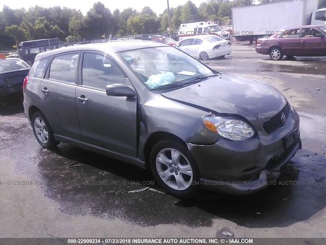 2T1LR38E94C316349 - 2004 TOYOTA COROLLA MATRIX XR GRAY photo 1