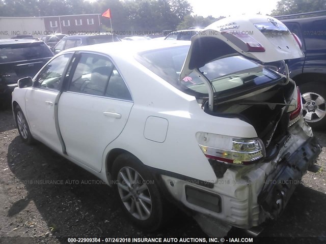 4T1BK3EK1AU604788 - 2010 TOYOTA CAMRY SE/LE/XLE WHITE photo 3