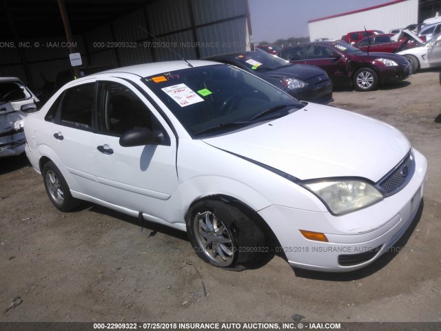 1FAFP34N27W123230 - 2007 FORD FOCUS ZX4/S/SE/SES 白色 照片 1