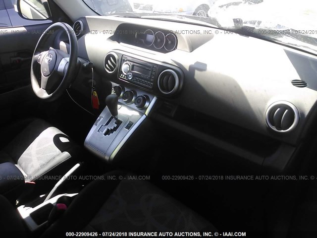 JTLZE4FE4B1136586 - 2011 TOYOTA SCION XB Күлгін фото 5