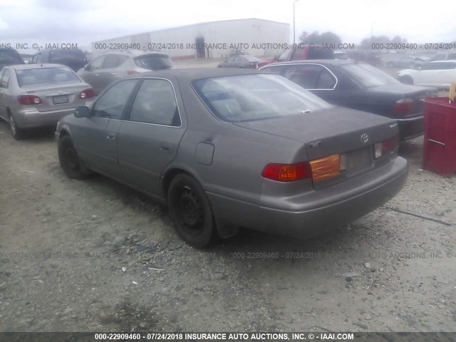 4T1BG22K9YU682620 - 2000 TOYOTA CAMRY CE/LE/XLE 绿色 照片 3