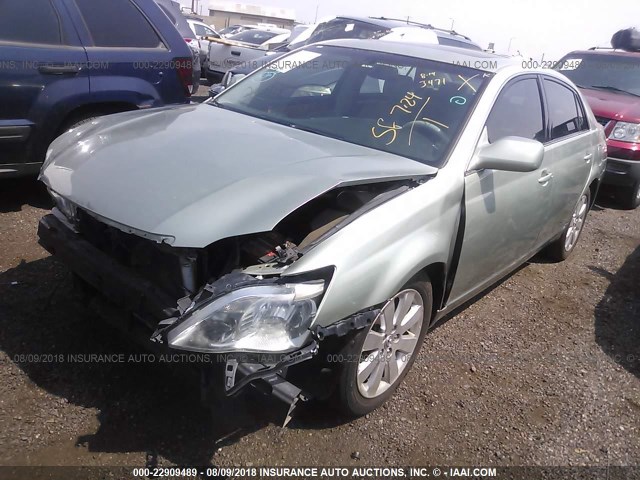 4T1BK36B57U209990 - 2007 TOYOTA AVALON XL/XLS/TOURING/LIMITED GREEN photo 2