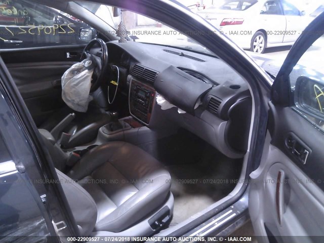 WVWRH63BX3P347203 - 2003 VOLKSWAGEN PASSAT GLX 灰色 照片 5